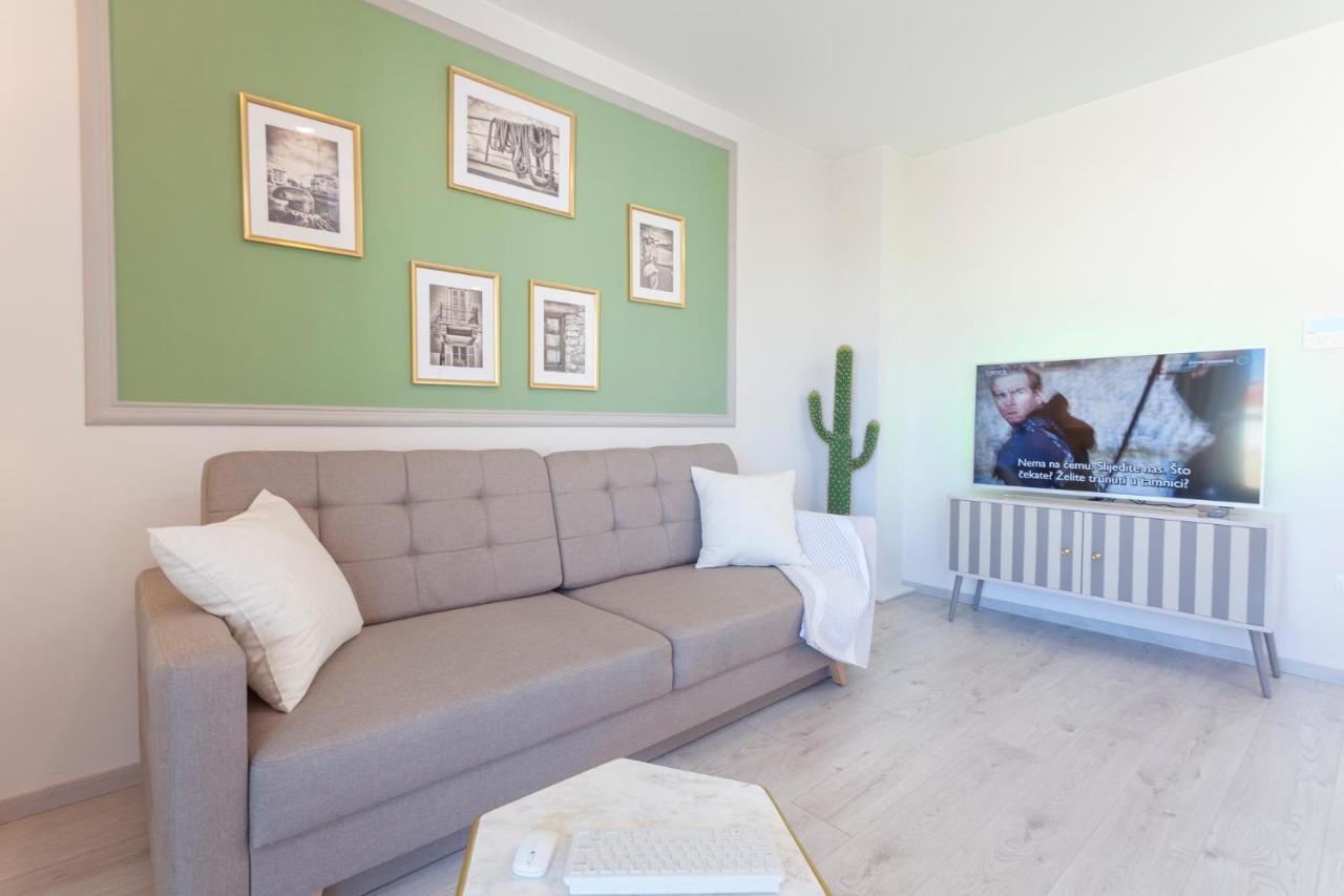Tinel Boutique Apartment Promajna Exterior foto